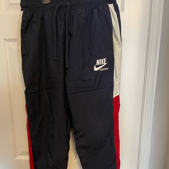VINTAGE NIKE WIND BREAKER PANTS - Picture 4 of 5